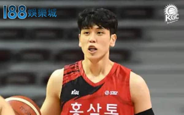 韓國籃球明星邊俊亨效力於安養KGC